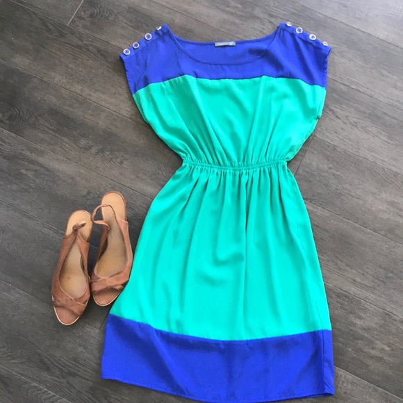 Soprano Dresses & Skirts - Cute color block dress